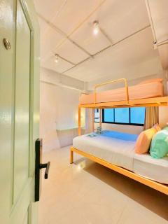 Lazy Sunday Khaosan Hotel - 5