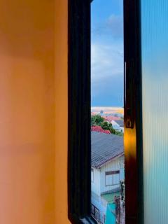 Lazy Sunday Khaosan Hotel - 4