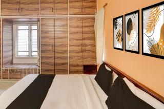 Collection O KPHB Metro Station Hyderabad Formerly Hillside - 2