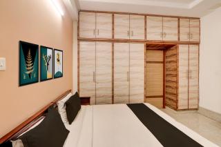 Collection O KPHB Metro Station Hyderabad Formerly Hillside - 5