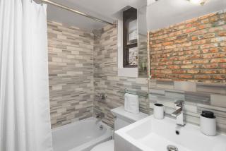 Contemporary NYC Flat Walk Everywhere - 6