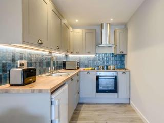 1 Bed in Lymington 81429 - 6