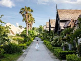 Pullman Sanya Yalong Bay Villas & Resort - 4
