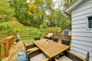 1 Mi to Dtwn Binghamton Pet-Friendly Home with Deck - 9