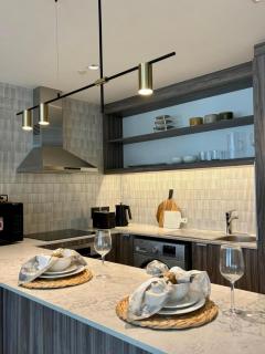 Luxury Shore - 8