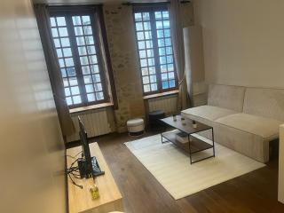 Maison atypique centre-ville de Nevers - 3