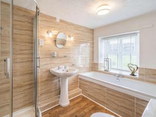 2 Bed in Bouth LCC02 - 1