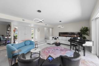 329 Rockhill Court - 8