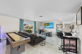 329 Rockhill Court - 1