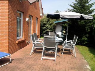 Holiday home with 3 bedrooms - 9