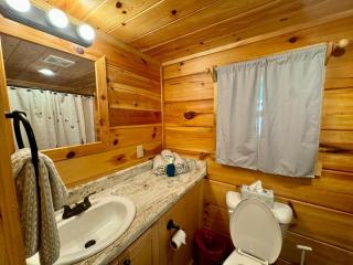 Luxury Cabin 12 - 3