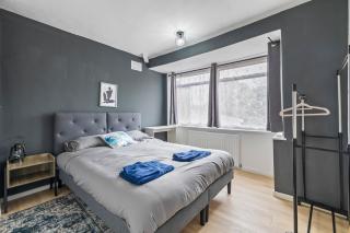 #69 Stylish and comfy home in CV3 - 8