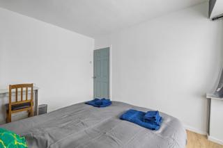 #69 Stylish and comfy home in CV3 - 7