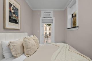 Modern Murray Hill Escape 2BR City Retreat - 3