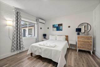 Chic City Retreat 93F - 1