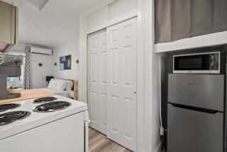 Chic Studio, Near Franklin Park and Downtown - 4
