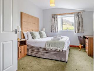 5 Bed in Aberystwyth 95994 - 2