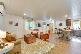 Lake Days, Links and Trails! Danbury Cottage - 6