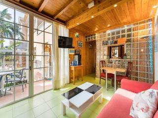 Apartment with a view of the community garden - 5