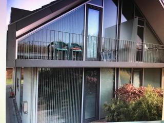 Tropic Love I - Seezugang - Seesicht I BeachParadise I Massage - Trampolin - Light Show - Parken - Cinema Feeling - BBQ - 4