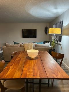 Beach Retreat, Walk to Ocean - 5