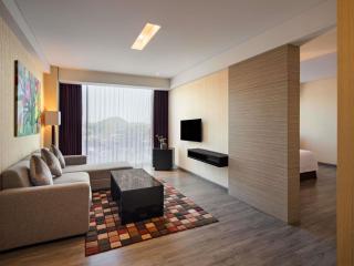 Mercure Padang - 2