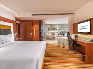 Novotel Zhengzhou Convention Centre - 4
