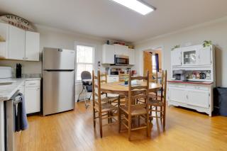 Steps to Downtown! Family Home in Historic Edenton - 9