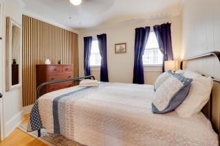 Steps to Downtown! Family Home in Historic Edenton - 1