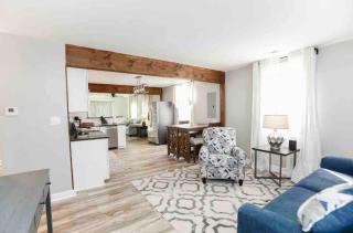 Midtermlongterm Buckroe Beach Bungalow Ev Chrg - 0