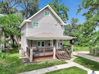 Modern and furnished apartment in downtown Lincoln - 2