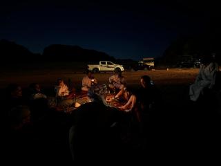 Fire bedouin camp - 0