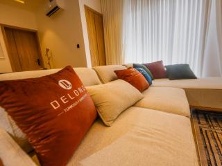 Xentral Luxury 5 Star Apartments - 5