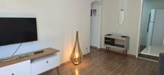 Dois quartos espaçoso - 8