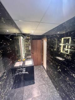 Mahant Ji Residency - 2