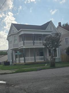 Cozy Condo Near Portsmouth Naval - 8