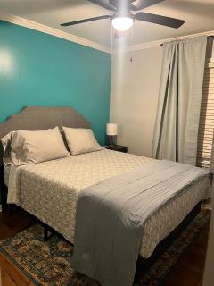 Midterm Spacious Home At Buckroe Beach - 5