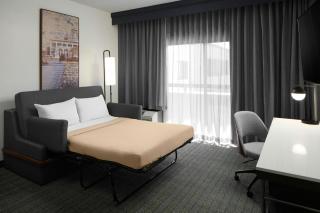 Courtyard Williamsburg - Busch Gardens - 2