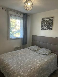 T2 cosy, calme et 2 Parking privé avec Piscine - 5
