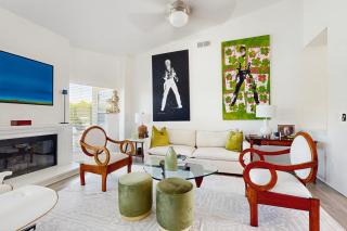 Loufie's Desert Retreat - 8