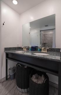 The Rendezvous Yurt - 2