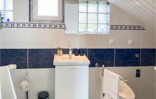 Amazing Apartment In Pologi - 1