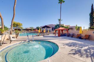Arizona Snowbird Rental 5 Mi to Surprise Stadium - 7