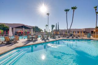 5 Mi to Surprise Stadium Arizona Snowbird Getaway - 7