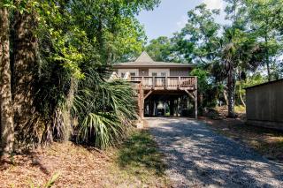 Beach Hut Cottage - 9