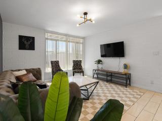 Mirage Apartments - 4