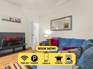 Manchester Seymour Escape Spacious 4BR Home for 8 - 9