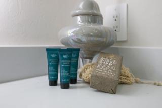 Elegant Naples Studio with Huge Bathroom - 8