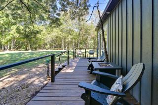 Private Hot Tub, Fire Pit! Pickwick Lake Escape - 9