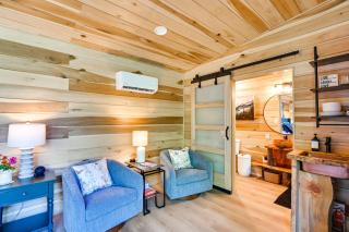 Private Hot Tub, Fire Pit! Pickwick Lake Escape - 2